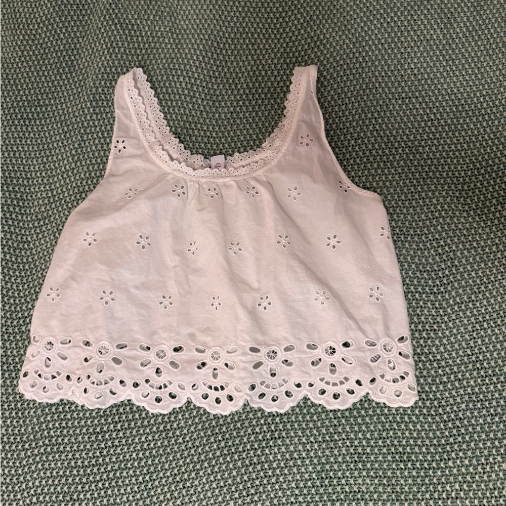 Old Navy White Eyelet Lace Crop Top